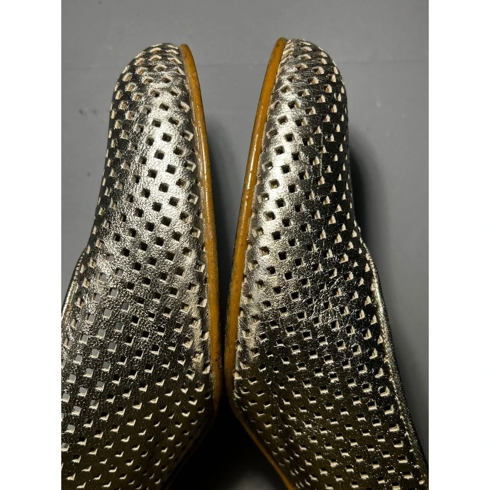 Stuart Weitzman Metallic Gold Perforated Leather Kitten Heel Pumps Size 8.5